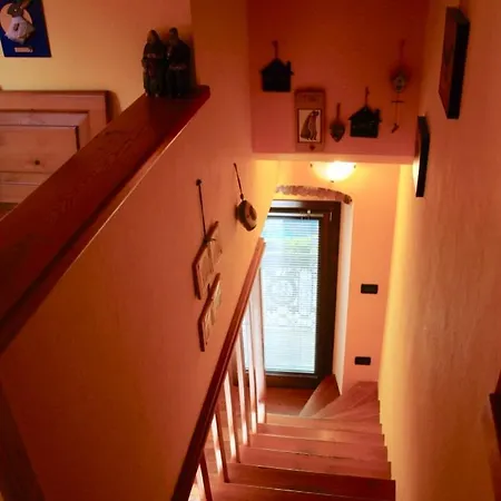 Zia Letizia Casa de Férias Nus